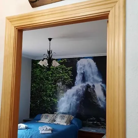 Holiday home Vivienda Rural Saltos De La Osera