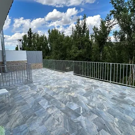 Holiday home Vivienda Rural Saltos De La Osera