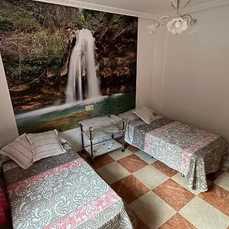 Vivienda Rural Saltos De La Osera Mogon